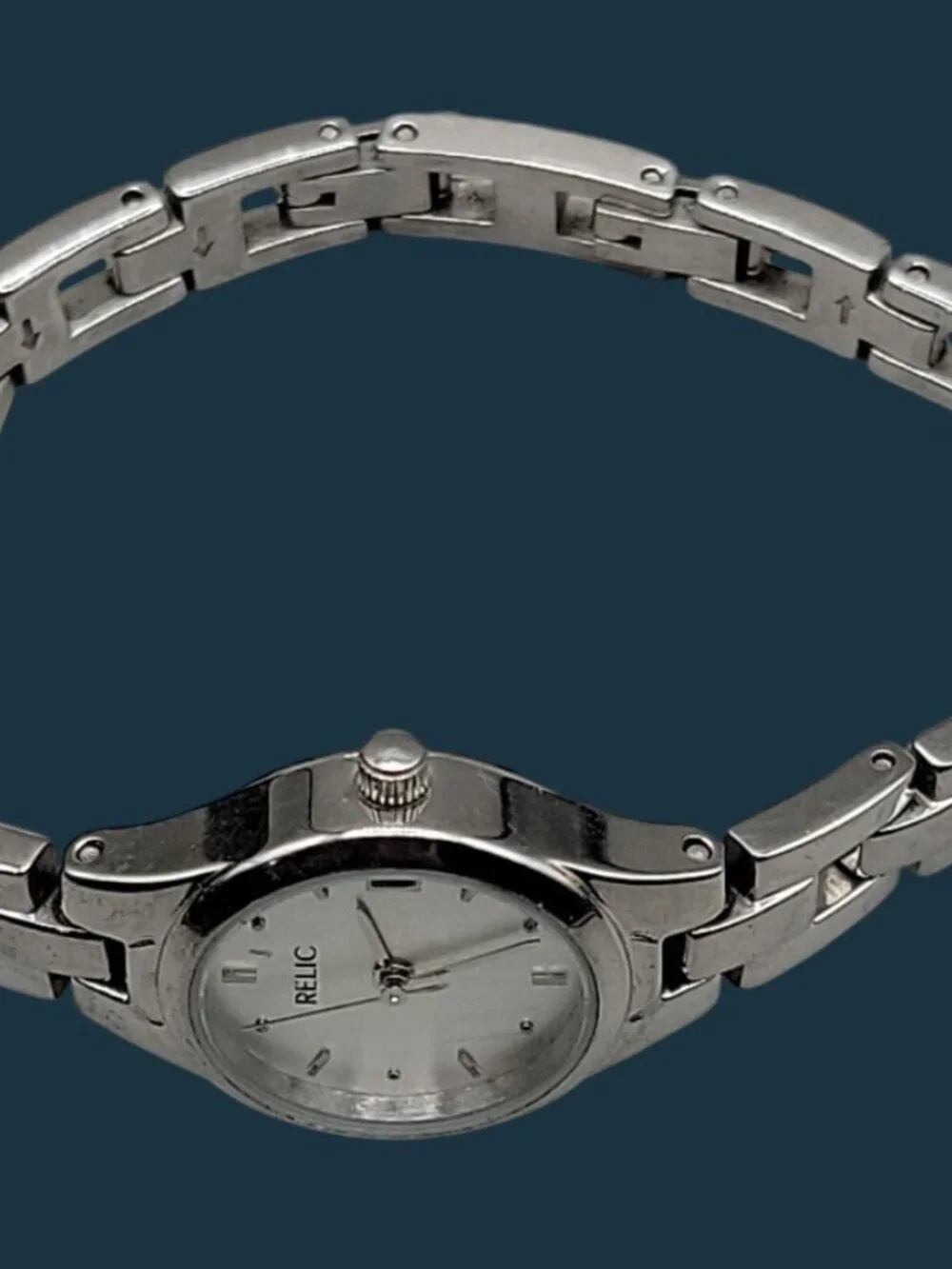 Relic Folio Ladies Watch Quartz  Stainless Steel Silver Date ZR33417 30mm 6.5